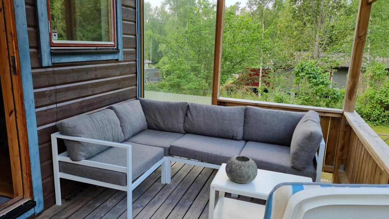 Fritidshus Rostockvagen 40B - Guest House - Bring Own Bed Sheets Norrtalje Exterior photo